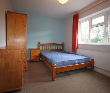 5 Bed Semi-Detached House, Harrison Road, SO17 - Photo 5