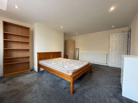 6 bedroom maisonette to rent - Photo 3