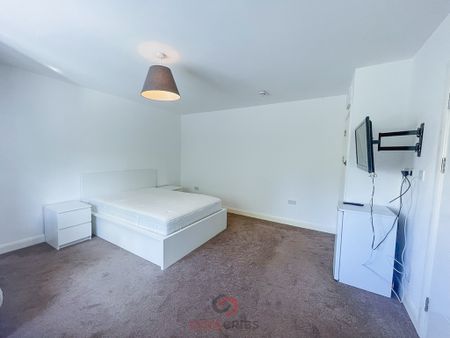 Sevington Road, Hendon, NW4 - Photo 3