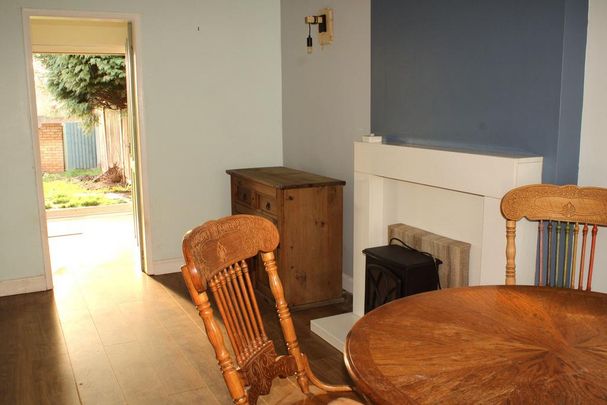 3 bedroom semi-detached house to rent - Photo 1