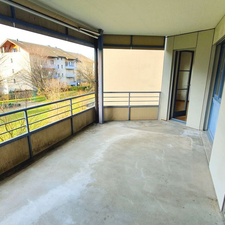 Schöne 3.5 Zimmerwohnung mit grossem Balkon - Foto 1