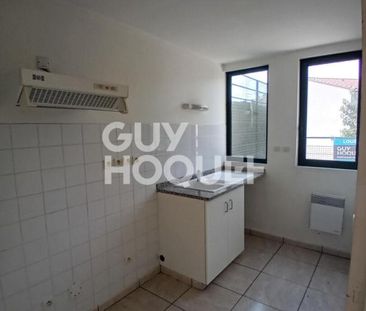 Location Appartement 2 pièces 45m² PERPIGNAN 66100 - Photo 2