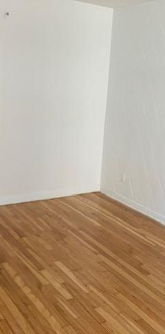 Alouer 4 1/2 Saint Leonard - Photo 1