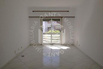 Apartamento T1 em Setúbal