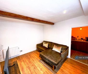 1 bedroom flat to rent - Photo 2