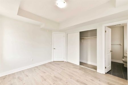 For Lease - 263 Georgian Drive Unit# 212, Oakville, Ontario - Photo 4