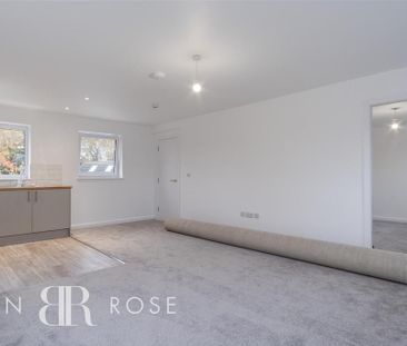 1 bedroom flat to rent - Photo 3