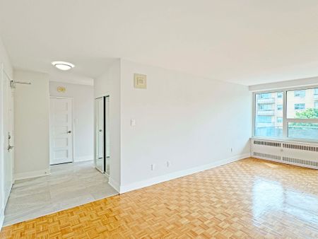 For Lease - 10 Shallmar Boulevard Unit# 407, Toronto, Ontario - Photo 3