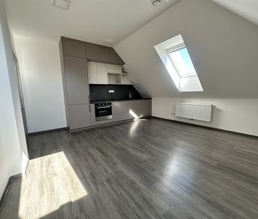 Pronájem bytu 2+kk 50 m² - Fotografie 2