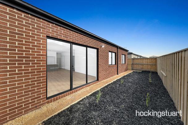 53 Satinwood Crescent, Donnybrook. - Photo 1