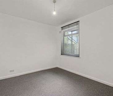 Luton Road, Chatham - Photo 2