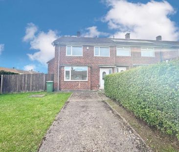 3 bedroom semi-detached house to rent - Photo 5