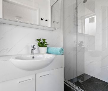 18/72 Patterson Street, Middle Park VIC 3206 - Apartment For Rent |... - Photo 3