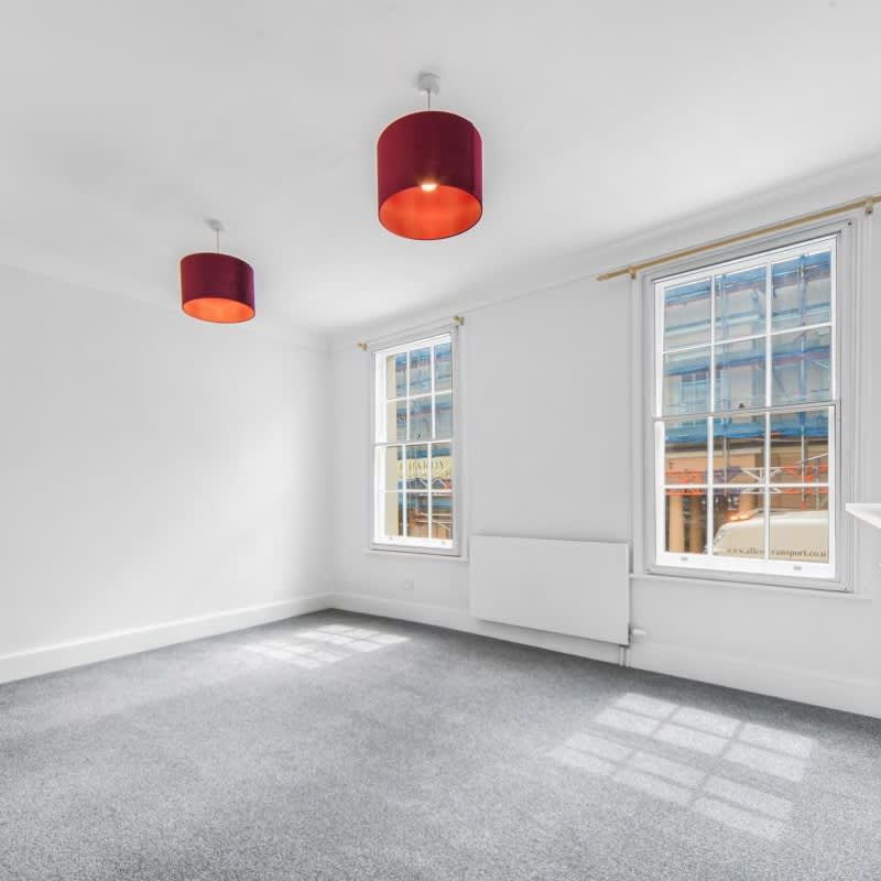 College Approach London SE10 - Photo 1