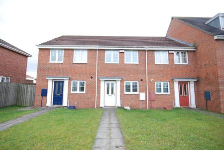 2 bedroom terraced house to rent - Photo 2