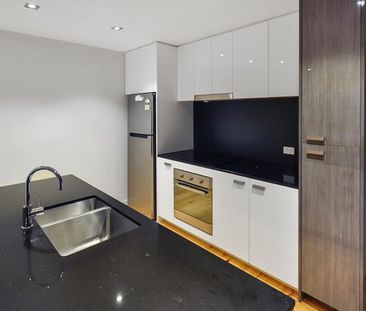 CONCORDE SOUTH - Furnished 1x1 with Utilities Included - Photo 5