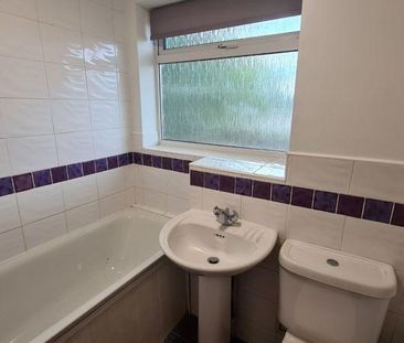 2 bedroom maisonette to rent - Photo 6