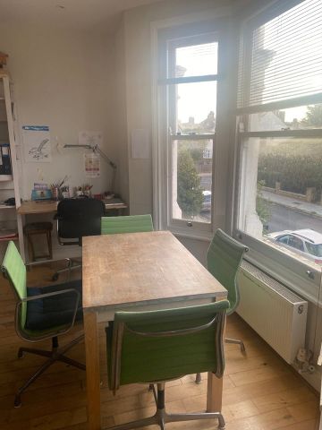 Room in a Shared Flat, Mundania Road, SE22 - Photo 2