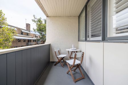 38 Brougham Street, Potts Point NSW 2011 - Terrace For Rent | Domain - Photo 5