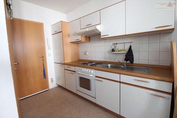 Schöne 1-Raum-Maisonette-Wohnung mit Einbauküche und neuen Böden - Foto 1