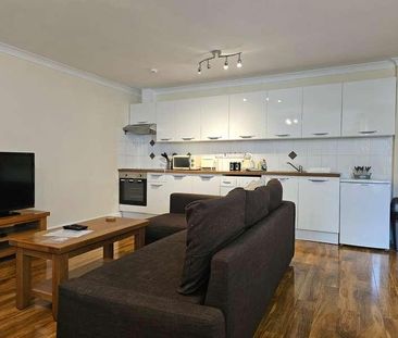 High Street, Poole, BH15 - Photo 3