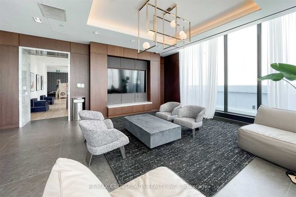 For Lease - 950 Portage Parkway Unit# 4001, Vaughan, Ontario - Photo 1