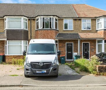 Northgate Road, Crawley - Photo 1