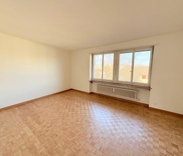 "Helle und geräumige 3-Zimmer-Wohnung im beliebten Gellert-Quartier" - Photo 1