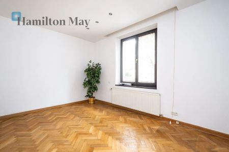 Dom w zabudowie szeregowej 250 m2 w dzielnicy Krowodrza blisko linii tramwajowej/mieszkanie lub działalność- - Zdjęcie 2