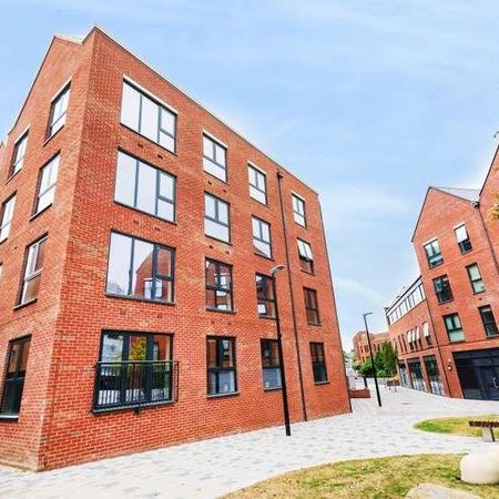 Newbury, Berkshire, RG14 - Photo 4