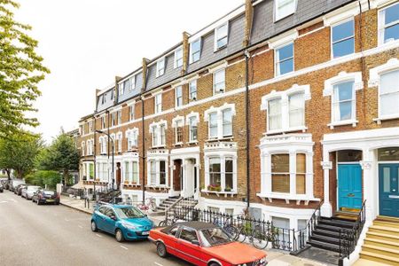 1 Bed Flat, Raised Ground Floor, W14 - Photo 2