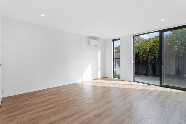 ​​Modern Two-Bedroom Townhouse in Addington Available February 2026​ - Photo 1