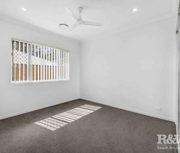 Stunning Family Home - Photo 3