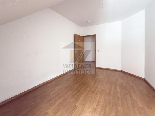 Wohnen in der Innenstadt! 3-Raum Wohnung im Dachgeschoss. - Photo 1