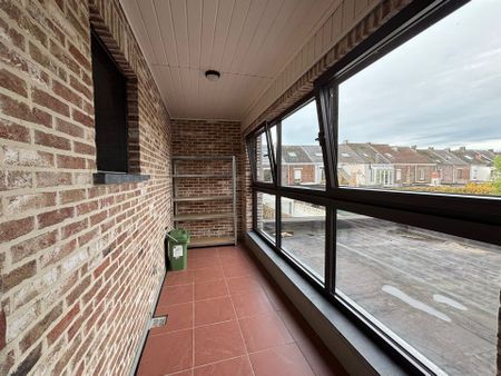 Ruim en lichtrijk duplex appartement met 3 slaapkamers en garage - Foto 3