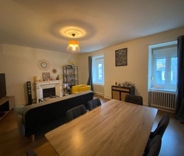 Location Appartement 3 pièces 76m² - Photo 1