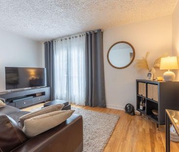 41/2 a Louer Anjou - Photo 2