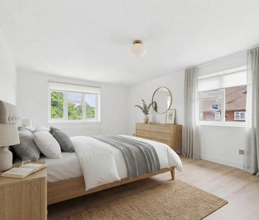 1 bedroom Flat in Vicarage Road, Camberley - Photo 2