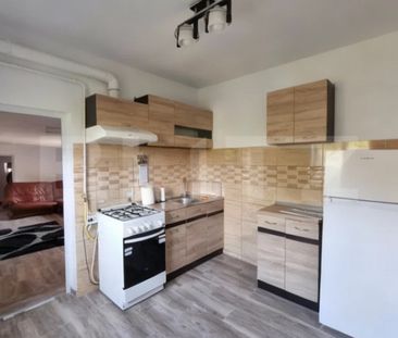 Casa 3 camere, 80mp + 1000mp curtea - Iasi, Bucium - Photo 3