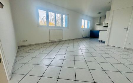 Appartement à louer 2 pièces • Chelles - Photo 4