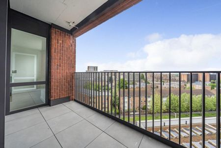 1 bedroom flat to rent - Photo 4