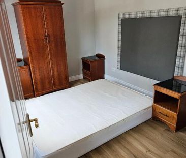 22 Wellington Park Avenue, Belfast, BT9 6DT - Photo 4