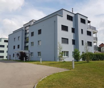 Moderne Wohnung mit grossem Balkon wartet auf Sie! - Foto 6