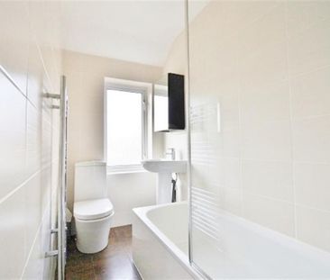 Lyminton Road, Dagenham, Essex, RM8 1RR - Photo 1