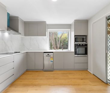 5 Fristrom Crescent, Lyneham ACT 2602 - House For Rent | Domain - Photo 5