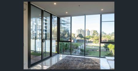 Spacious size 1 bedroom 1 carspace with study in HEART of Zetland - Photo 5