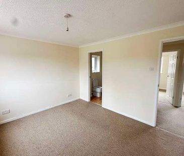 Hibbs Close, Marshfield, Chippenham, Wiltshire, SN14 - Photo 6