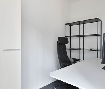 Appartement te huur in Sint-Joost-ten-Node voor € 1.000 met 1 slaap... - Photo 1