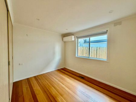 Quiet Court Location – Perfect for Families - Photo 5