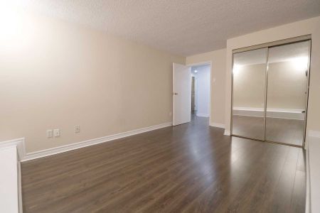 For Lease - 21 Braemar Avenue Unit# Lower, Toronto, Ontario - Photo 5